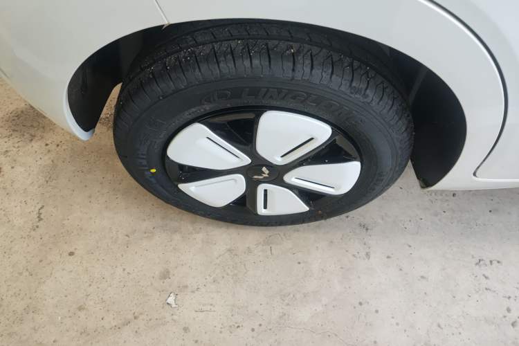 Used Wuling Hongguang MINIEV 2025 Four-Door Version Advanced Edition
