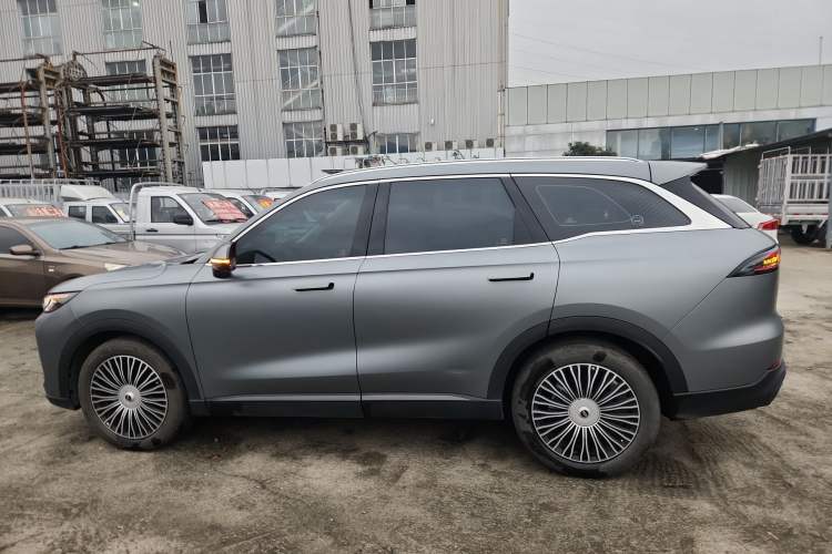 Used Chery Tiggo 8 L 2024 2.0T Two-Wheel Drive Prestige Version 5 Seats