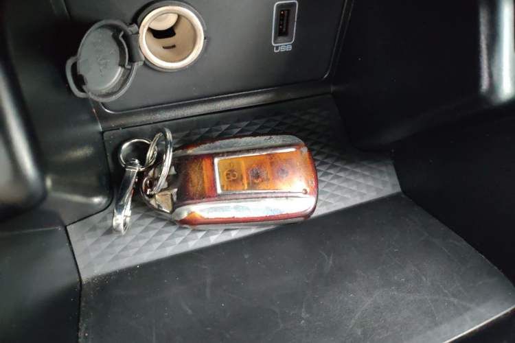 Used Dongfeng Aeolus Yixuan 2021 230T Automatic Chasing Shadow Edition
