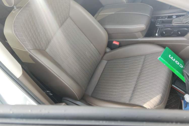 Used Volkswagen Viloran 2020 330TSI Business Edition
