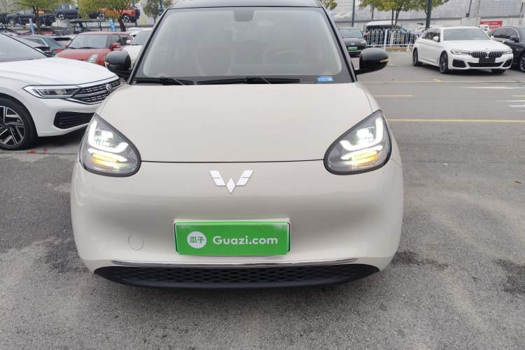 Used Wuling Bingo 2023 410 km Lingxi Deluxe Edition