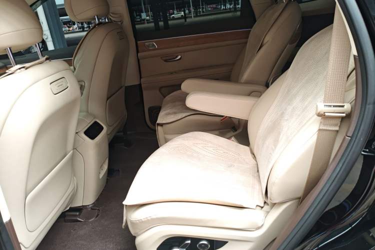 Used Hima AITO M7 2024 1.5T Rear-Drive Plus Version 6 Seats
