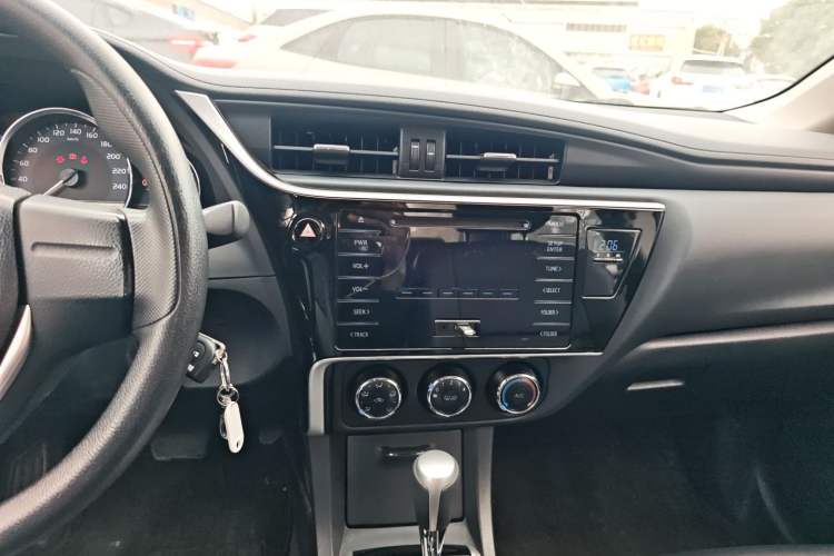 Used Toyota Corolla 2017 Revised Version 1.2T S-CVT GL
