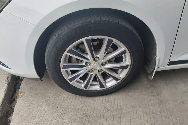 Used Buick Verano 2015 Sedan 20T Dual-Clutch Leading Model
