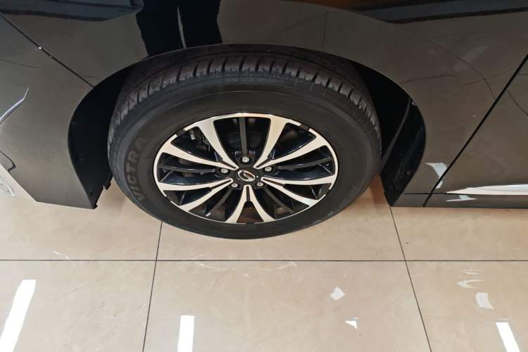 Used GAC Trumpchi M8 2023 Lingxiu Series 390T Deluxe Edition
