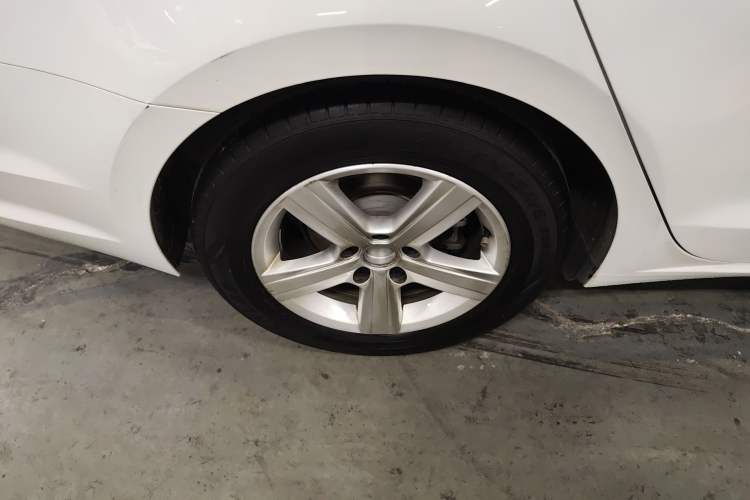 Used Volkswagen Lamando 2019 230TSI DSG Fashion Edition China V Standard
