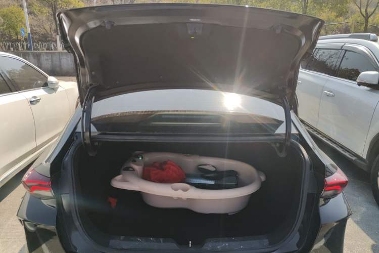 Used GAC Trumpchi EMPOW 2023 270T DCT J15 Version