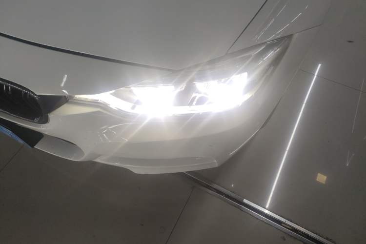 Used BMW 3 Series 2018 320i M Sport Package
