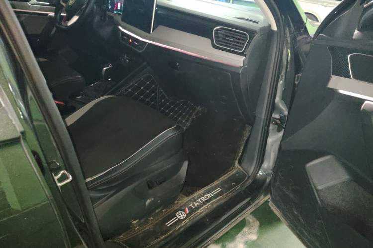 Used Volkswagen Tayron 2023 280TSI Two-Wheel-Drive Luxury Plus Advanced Version
