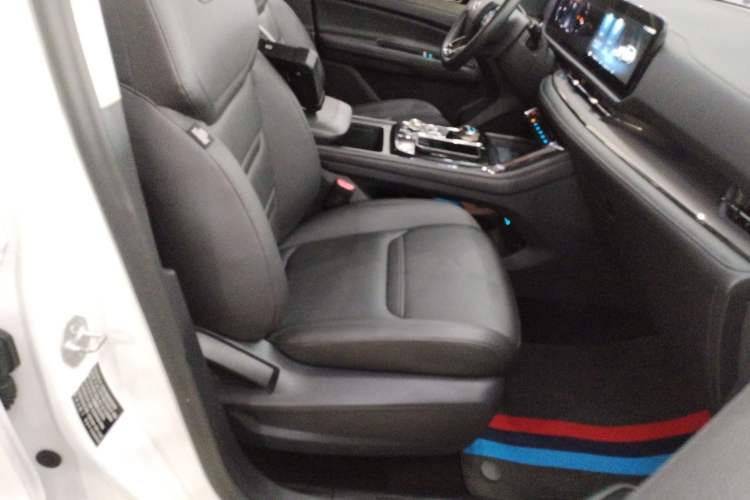 Used Ford Equator Sport 2022 EcoBoost 170 Platinum Edition