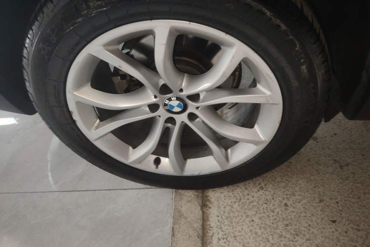 Used BMW X6 2015 xDrive35i Leading Model
