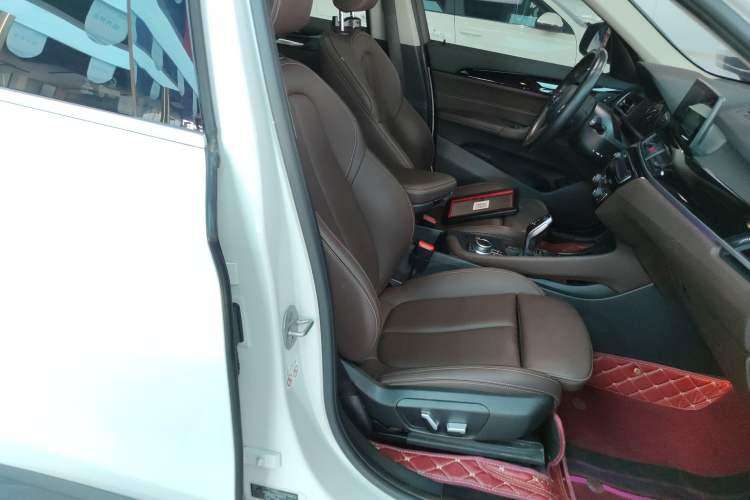 Used BMW X1 2021 sDrive25Li Leading Model
