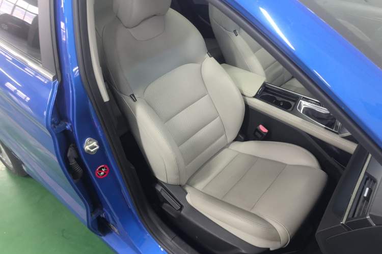 Used Geely Auto Binray 2018 14T CVT Binyi Edition