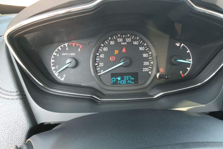 Used Ford Escort 2015 1.5L Automatic Fashion Model
