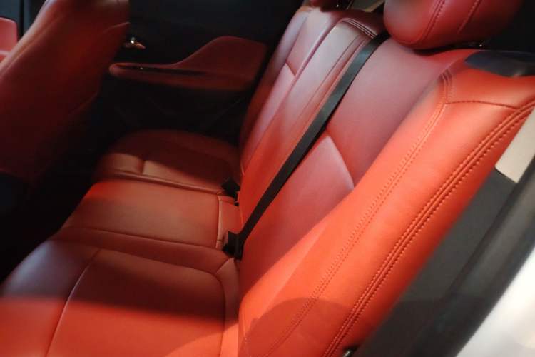 Used Buick Encore 2018 18T Automatic Two-Wheel Drive Urban Leading Model
