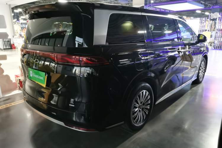 Used BYD Xia 2025 DM-i 1.5T 100km Supreme Edition
