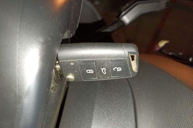 Used Skoda Octavia 2016 1.6L Automatic Smart Drive Edition