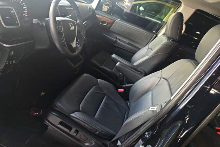 Used Honda Odyssey 2017 2.4L Smart Edition
