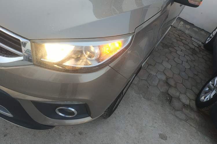 Used Chery Tiggo 3 2015 1.6L Manual Zhishang Commemorative Edition