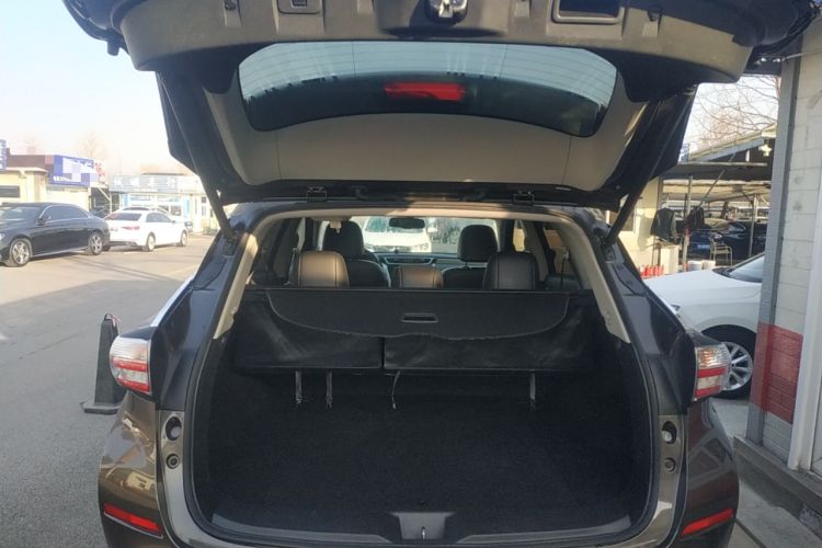 Used Nissan Murano 2019 2.5L XL Two-Wheel Drive Smart Connect Luxury Edition China VI Standard