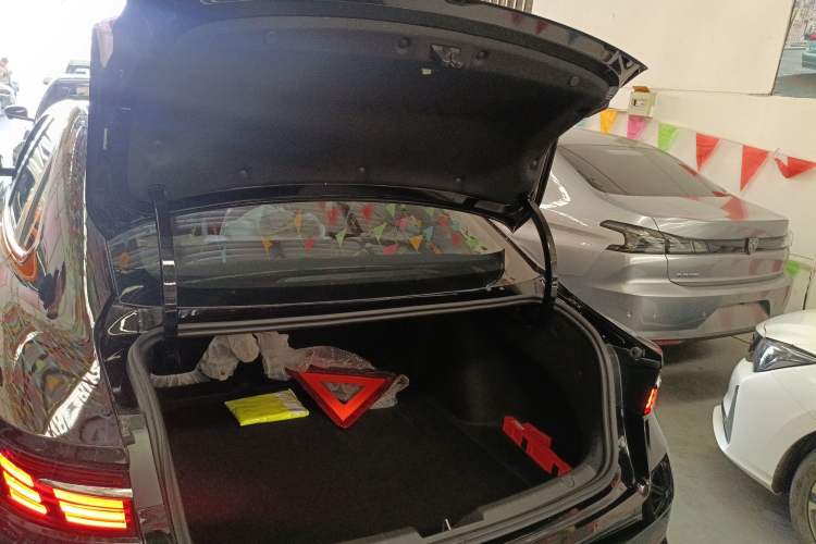 Used Geely Auto Preface 
