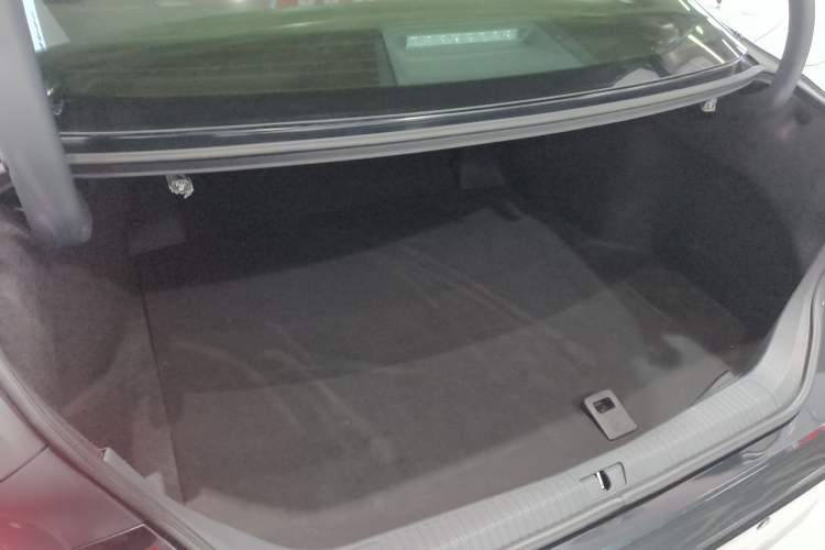 Used Toyota Avalon 2022 2.0L Luxury Edition
