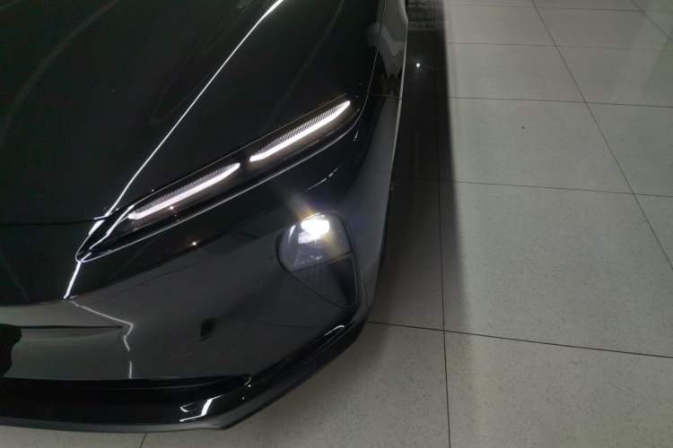 Used Nio ET5T 2024 75kWh Touring