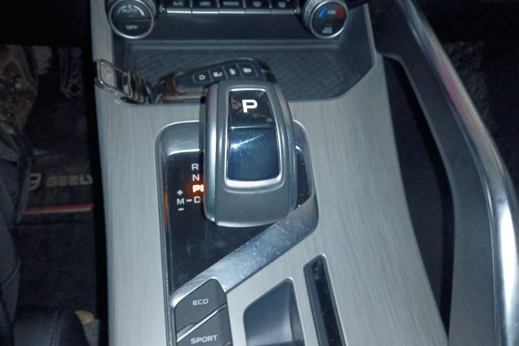 Used Geely Auto Coolray 2019 260T DCT Knight China VI Standard
