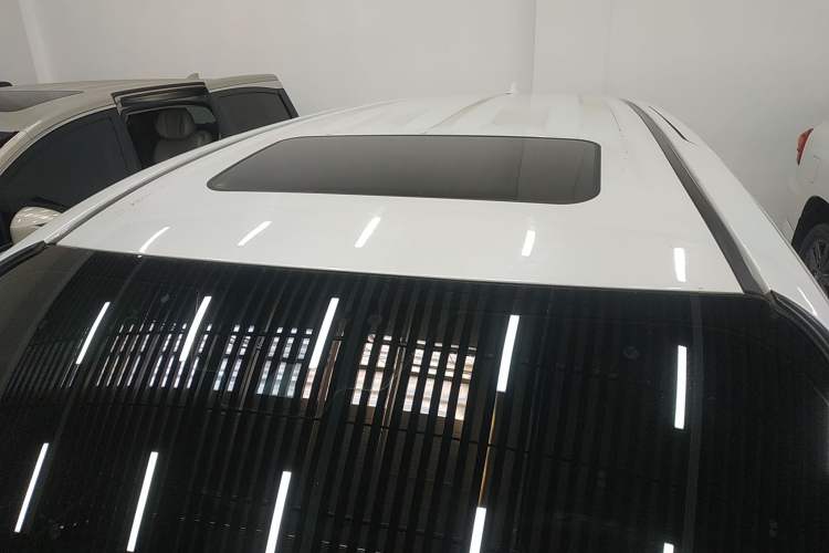 Used Toyota Sienna 2021 2.5L Hybrid Premium Edition
