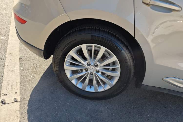 Used Zotye SR9 2017 2.0T Manual "Ultimate Light" Edition