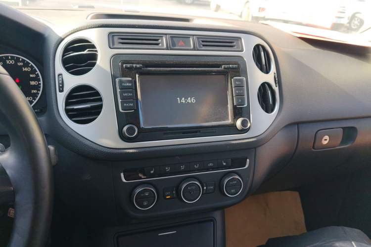 Used Volkswagen Tiguan 2013 1.8 TSI Automatic All-Wheel Drive Luxury Model
