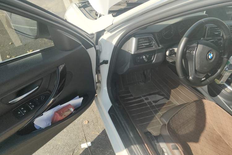 Used BMW 3 Series 2018 320Li Fashion Model
