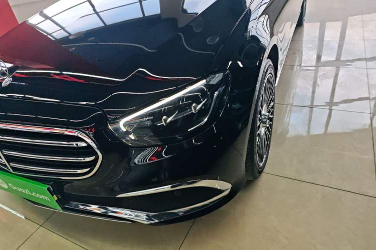 Used Mercedes-Benz E-Class 2021 Facelift E 260 L 4MATIC
