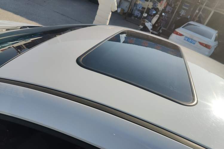 Used Hyundai Elantra 2015 1.6L Automatic Leading Model