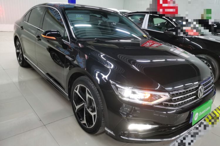 Used Volkswagen Magotan 2023 2 Million Units Commemorative Edition 330TSI DSG Luxury Version
