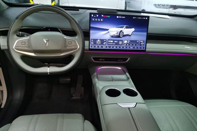 Used  S07 2024 520Max Pure Electric Version
