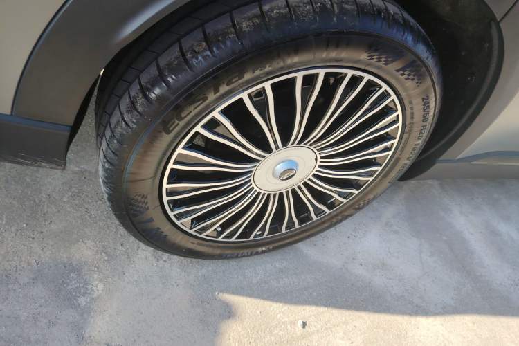 Used Chery Tiggo 8 L 2024 2.0T Two-Wheel Drive Prestige Version 5 Seats