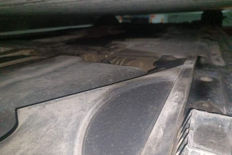 Used BMW 5 Series 2011 523Li Leading Model