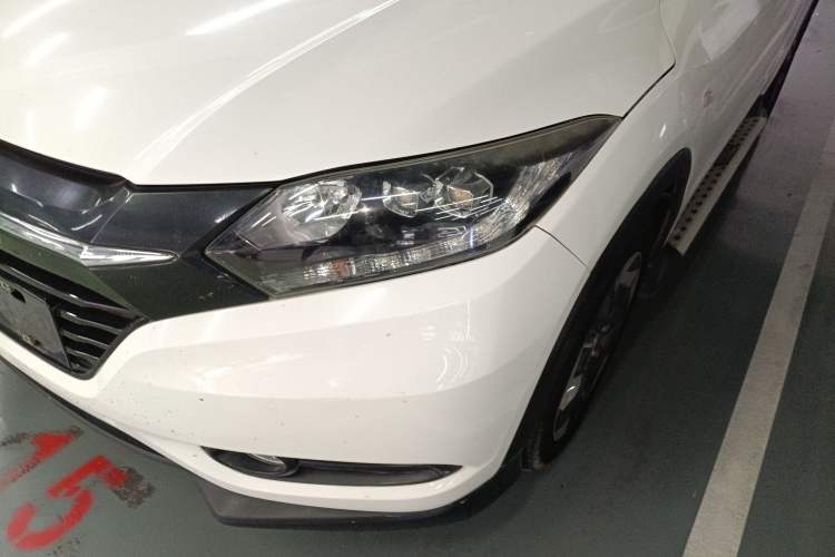 Used Honda Vezel 2017 1.8L CVT Front-Wheel Drive Pioneer Edition