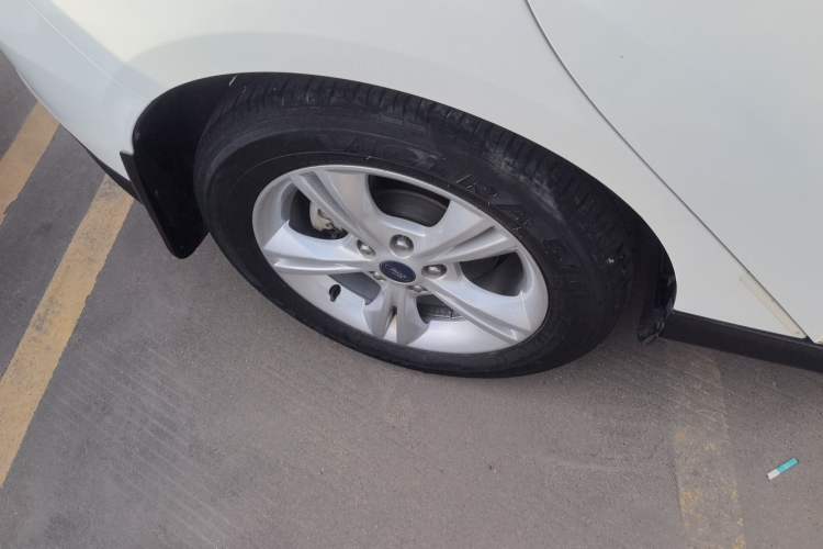 Used Ford Focus 2015 Hatchback 1.6L Automatic Comfort Model
