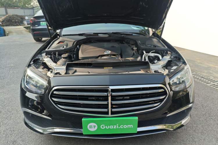 Used Mercedes-Benz E-Class 2021 Facelift E 260 L
