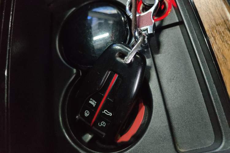 Used Hongqi HS5 2019 2.0T Smart Connect Flagship All-Wheel-Drive Version
