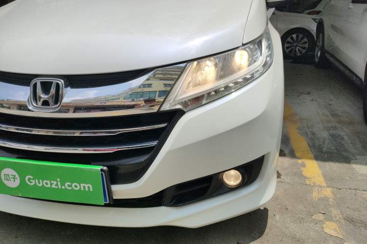 Used Honda Odyssey 2015 Revised Version 2.4L Comfort Edition
