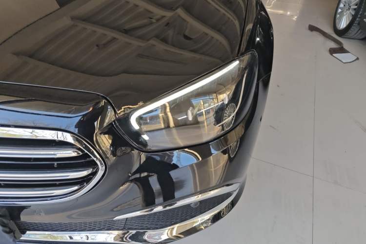 Used Mercedes-Benz E-Class 2023 E 260 L 4MATIC
