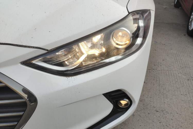 Used Hyundai Elantra 2016 1.6L Automatic ZhiXuan – Elite Version
