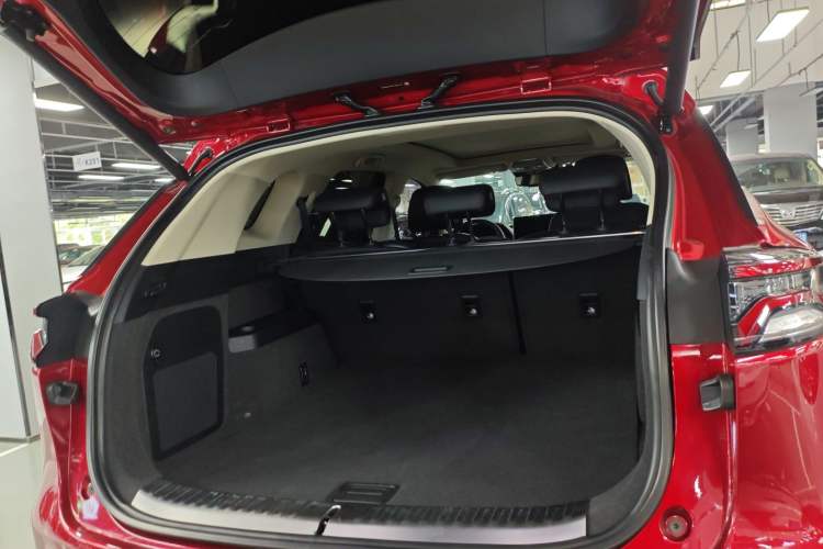 Used BYD Tang New Energy 2018 DM 2.0T All-Wheel Drive Smart Connect Innovation Model 5 Seats China V Emission Standard