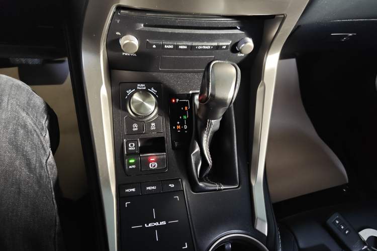 Used Lexus NX 2020 200 All-Wheel Drive Fēngshàng Version China VI Standard
