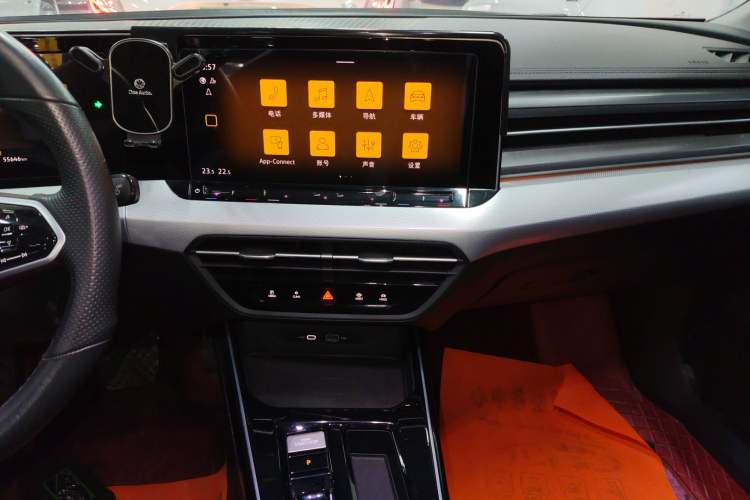 Used Volkswagen Lamando 2022 Lavida L 280TSI DSG Cool & Spicy Edition