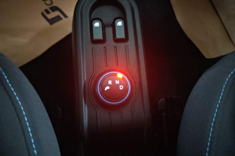 Used Wuling Hongguang MINIEV 2021 Macaron Fashion Model Lithium Iron Phosphate