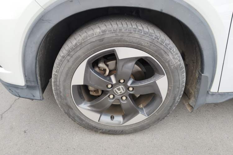 Used Honda Vezel 2017 1.8L CVT Front-Wheel Drive Pioneer Edition
